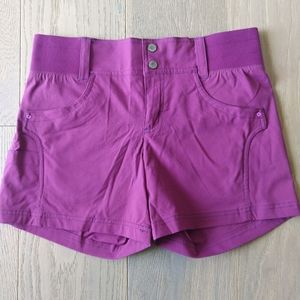 Title Nine Clamber shorts Size 4 Mulberry